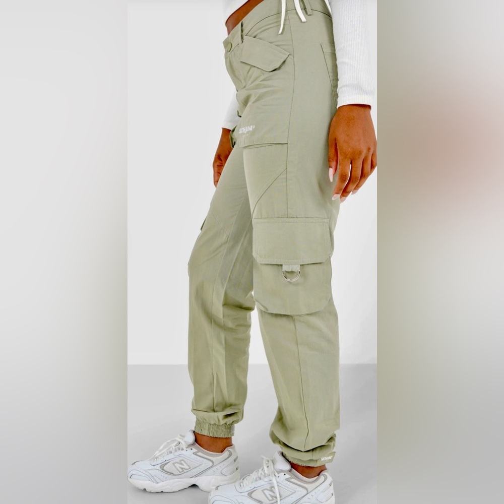 NWT SIXTH JUNE Women’s Multi pockets cargo Pants 33941-KAKI,Sizes XS, S, M and L - Picture 3 of 8
